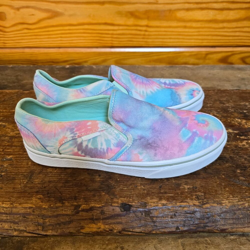 Tie Dye Vans in size 7.5